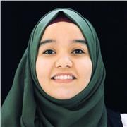 Laureata in Economia Aziendale e Dottorato in Economia internazionale (in corso)